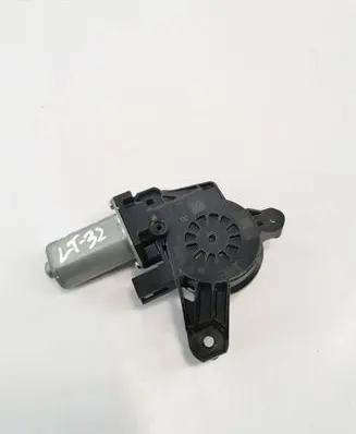 Mercedes-Benz A W177 Rear door window regulator motor A0009060808
