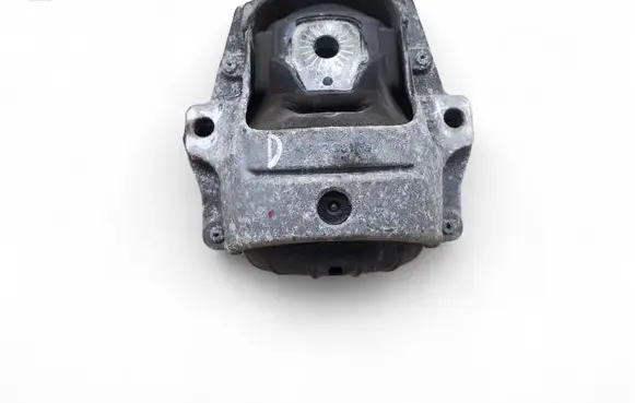 Audi Q5 SQ5 Engine mount bracket 8R0199381