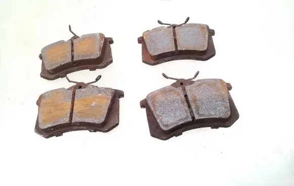 Volkswagen Bora Brake pads (rear) 