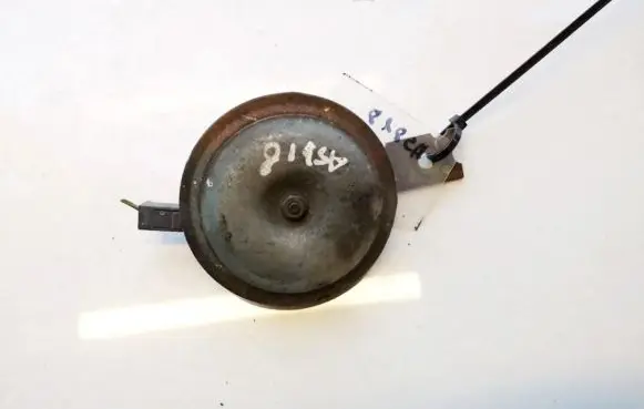 Mazda 323 Horn signal e200933