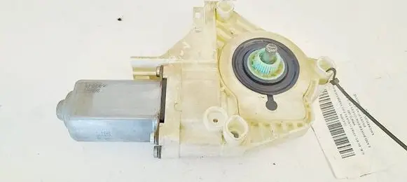 Land Rover Discovery 3 - LR3 Rear door window regulator motor 995072103