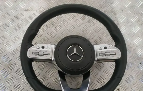 Mercedes-Benz S W222 Steering wheel A0008608600