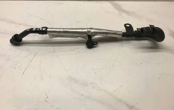 Audi A5 8T 8F Engine coolant pipe/hose 06L121085M