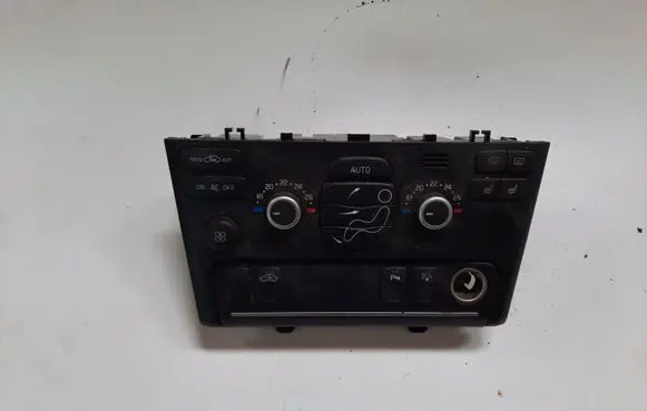 Volvo XC90 Climate control unit 30782329