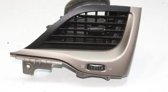 Jeep Cherokee Dashboard air vent grill cover trim 75528A01