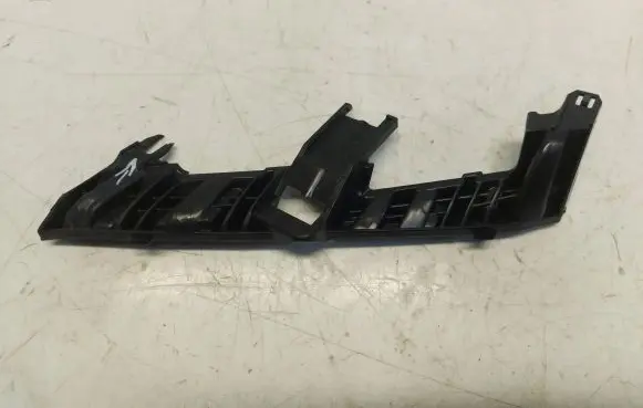 BMW 1 F40 Headlight/headlamp mounting bracket