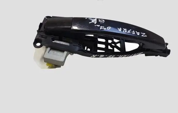 Opel Zafira B Rear door exterior handle