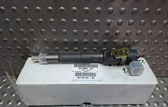 Fiat 500L Fuel injector S26340366 0445110614