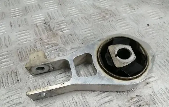 Fiat 500X Gearbox mount 302824