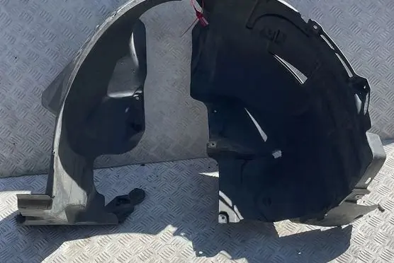 Mercedes-Benz B W246 W242 Front arch A2468840222