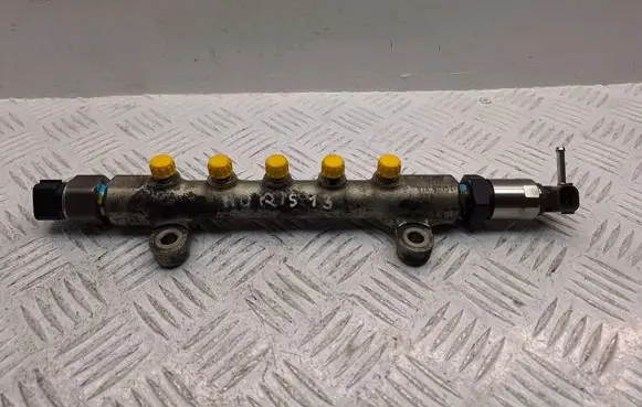 Toyota Auris 150 Fuel main line pipe 238100R020 01K00953 8945860010