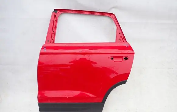 Skoda Karoq Rear door