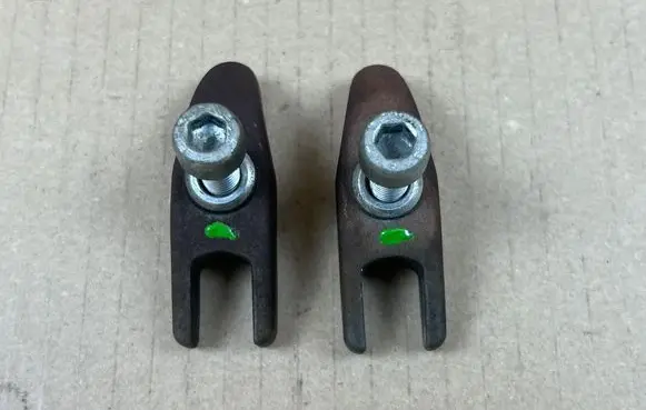 Ligier JS 50 Fuel Injector clamp holder 