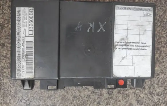 Jaguar XK8 - XKR Alarm control unit/module LJB2600BB
