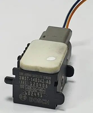 Ford Mondeo MK IV Airbag deployment crash/impact sensor 3M5T-14B342-AB