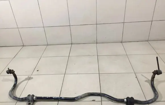 Hyundai i20 (PB PBT) Front anti-roll bar/sway bar