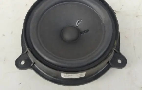 Renault Laguna III Front door speaker 281440009R