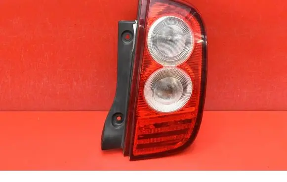 Rear/tail lights