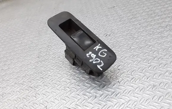Nissan Primera Electric window control switch