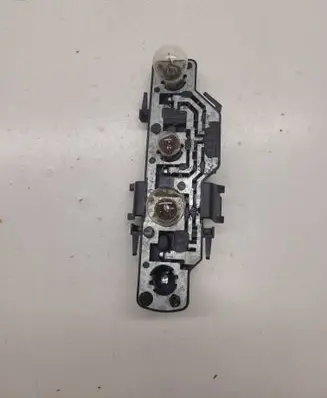 Volkswagen Polo III 6N 6N2 6NF Tail light bulb cover holder 6N0945257B