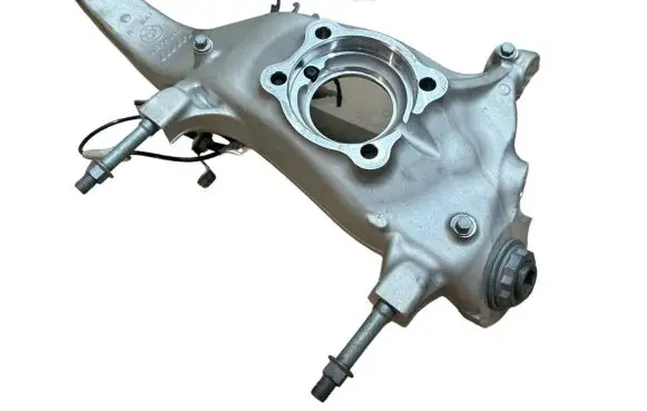 BMW M8 F93 Gran Coupe Front wheel hub spindle knuckle 7857012 31107857012