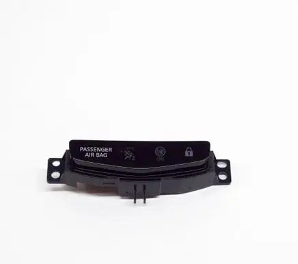 Passenger airbag on/off switch