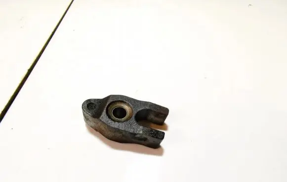 Toyota Urban Cruiser (XP110) Fuel Injector clamp holder