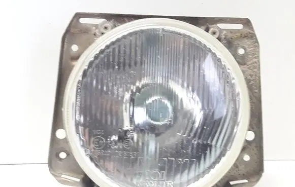 Volkswagen Golf II Headlight/headlamp 021385R7