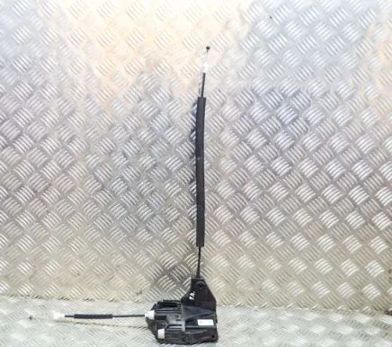 Jaguar I-Pace Front door lock J9D3203A28DD