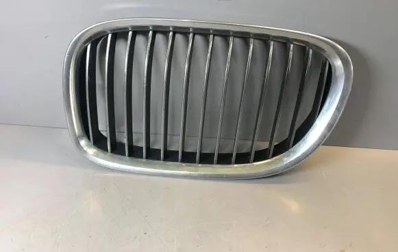 BMW 7 F01 F02 F03 F04 Front grill 7184151 51117184151