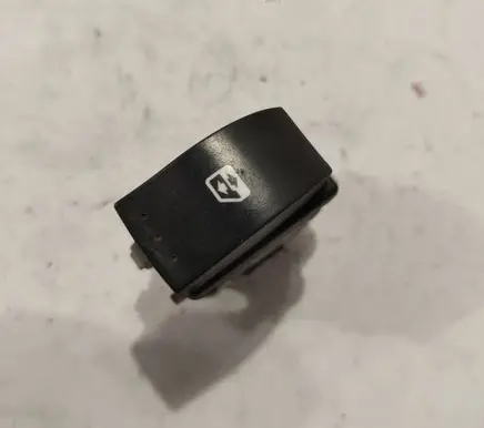 Renault Espace - Grand espace IV Electric window control switch 220509A