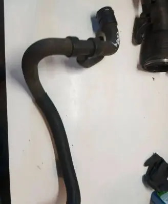 Volvo XC60 Engine coolant pipe/hose S8000102