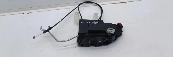 Hyundai Tucson JM Front door lock