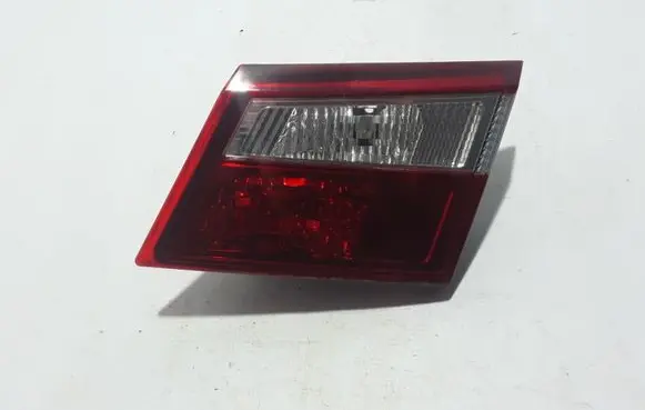 Renault Latitude (L70) Tailgate rear/tail lights 265500030R