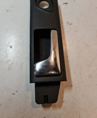 Audi A6 S6 C4 4A Rear door interior handle 4A0839019B