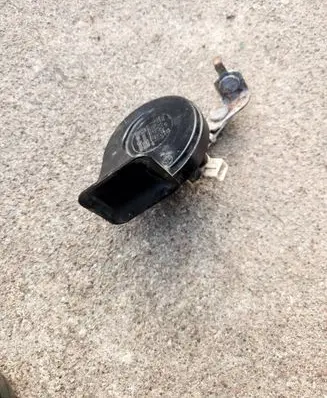 Ford Focus Horn signal E335717 CH2035 73345