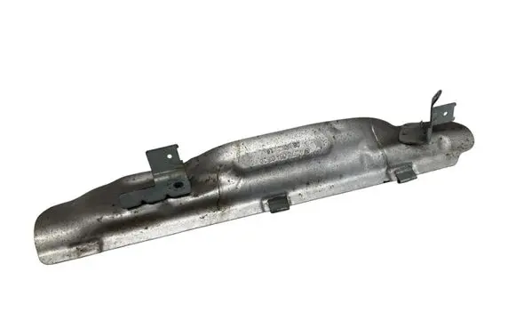 Other engine bay part