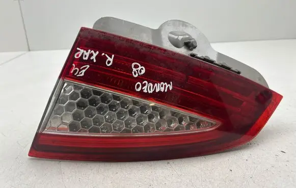 Ford Mondeo MK IV Tailgate rear/tail lights 7S7113A602B
