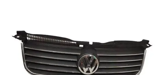Front bumper upper radiator grill