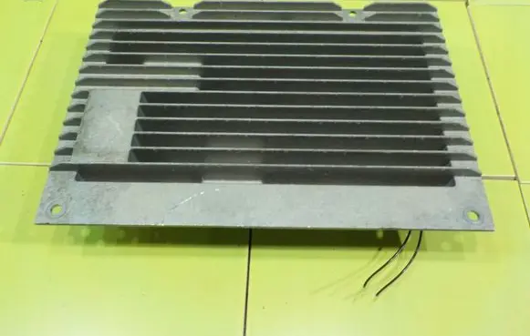 Toyota Avensis T270 Sound amplifier 5H3219C164BA ZP12