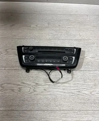 BMW 3 F30 F35 F31 Climate control unit 9358939