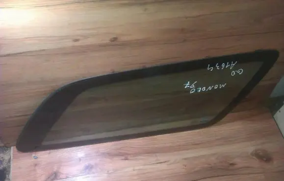 Ford Mondeo MK II Rear side window