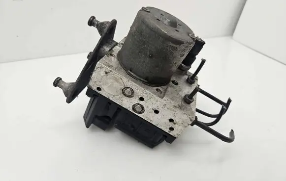 Mercedes-Benz Sprinter W901 W902 W903 W904 ABS Pump A0004469289 ZGS002