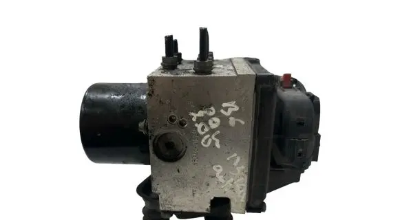 Volkswagen PASSAT B6 ABS Pump 3C0614109AG 16705713N 16705913