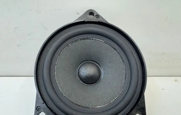 BMW 5 F10 F11 Parcel shelf speaker 9289637