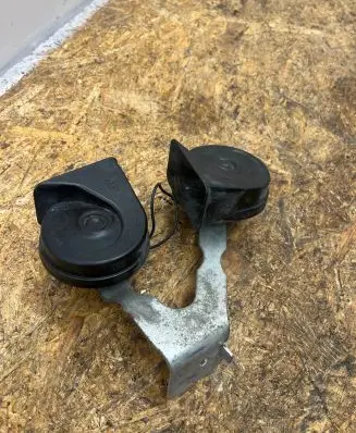 Opel Insignia A Horn signal A046522 9069900 AWW7