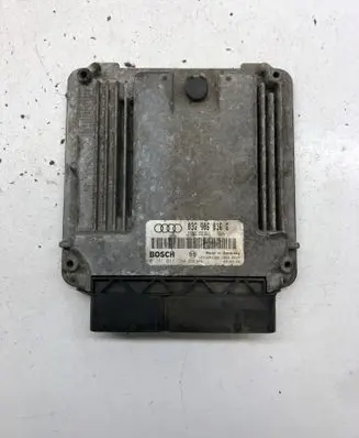 Audi A3 S3 8P Engine control unit/module 03G906016G 0281011364