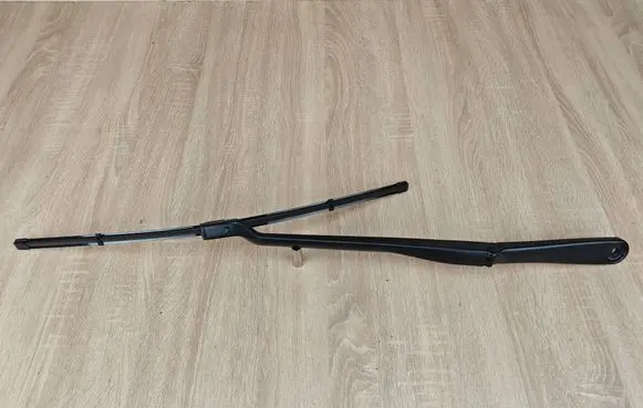 BMW 8 G16 Front wiper blade arm 9850873