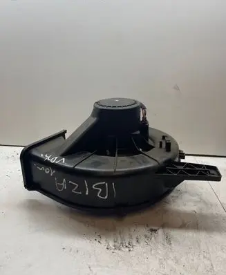 Seat Ibiza III (6L) Heater fan/blower 6Q1820015