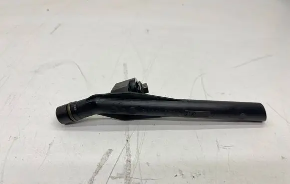 Peugeot 3008 II Oil fill pipe 9685411480